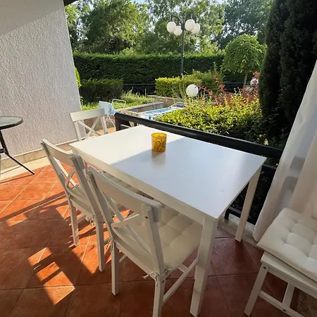 Heritage In Oasis Apartamento Lozenets